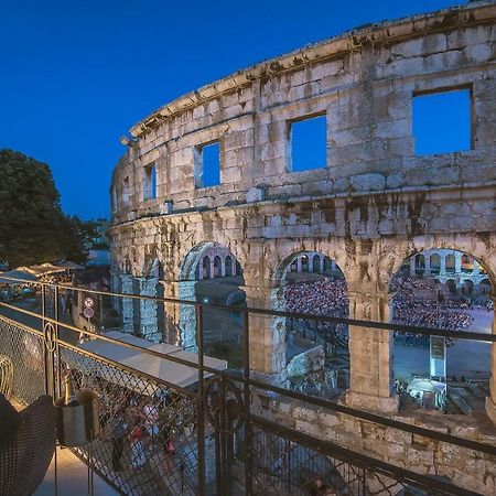 Arena & Seaview Luxurious Residence Pula Eksteriør billede