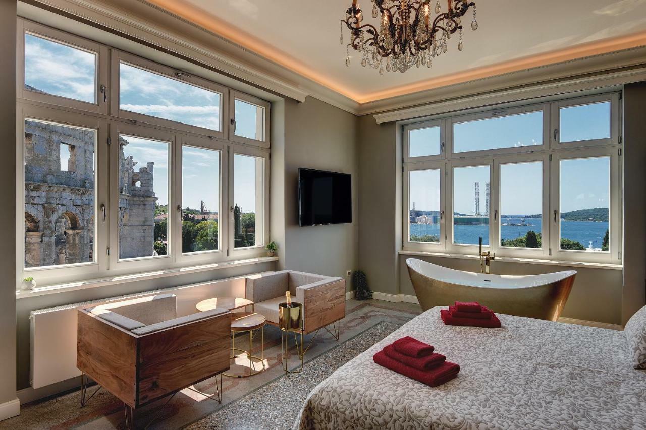 Arena & Seaview Luxurious Residence Pula Eksteriør billede