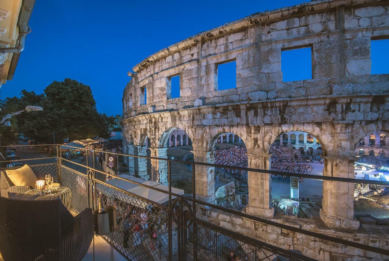 Arena & Seaview Luxurious Residence Pula Eksteriør billede